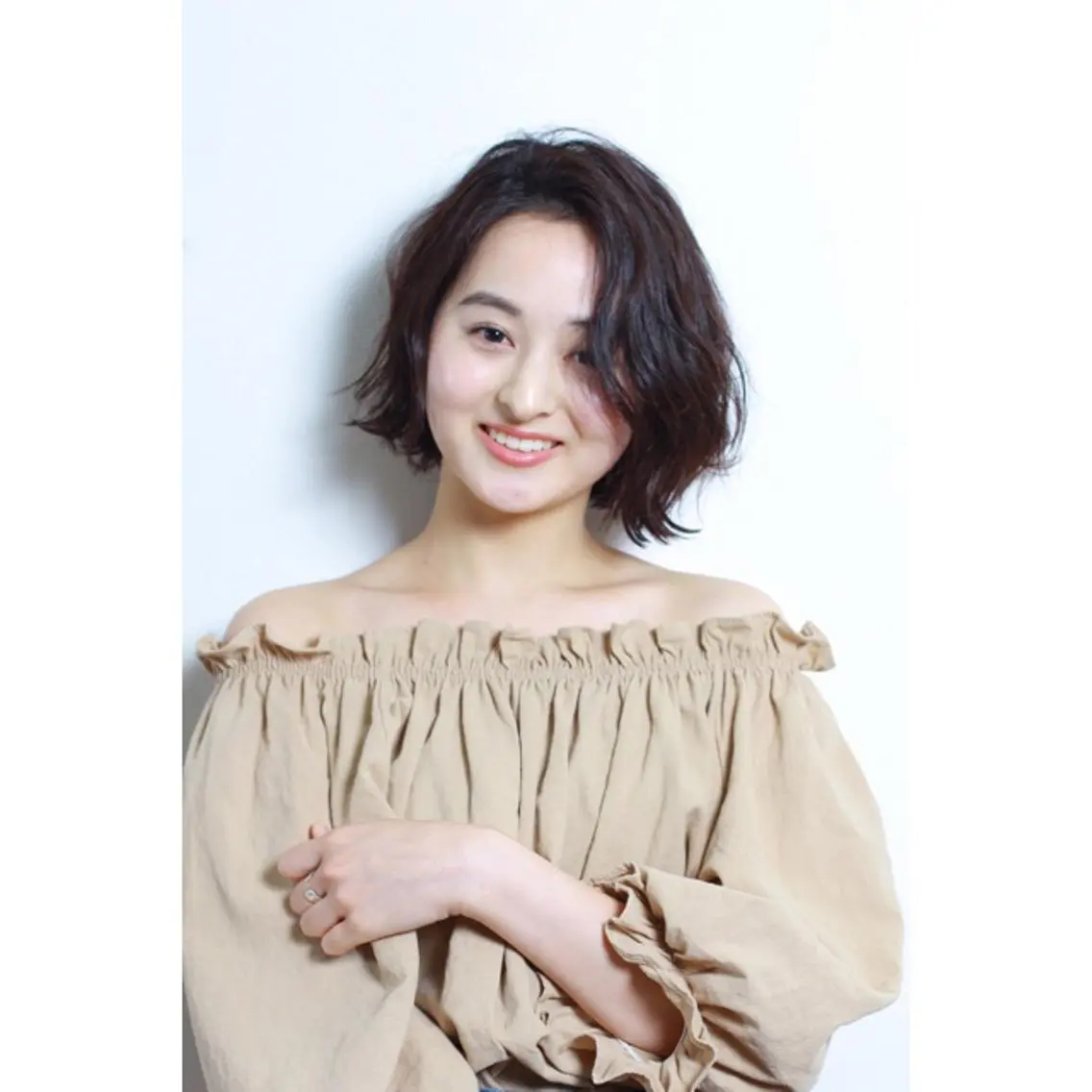 ショート カラー サワタ ミサのヘアスタイル