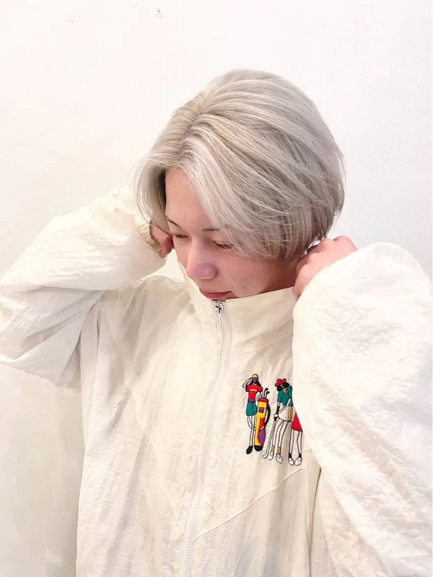 メンズカット+ブリーチ+透明感カラーの写真