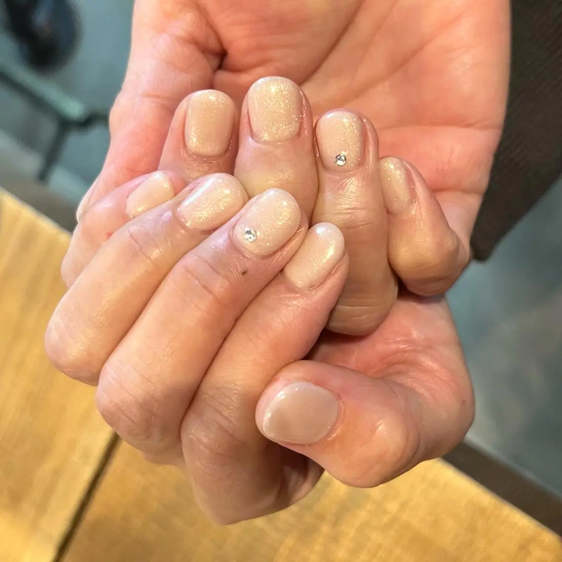 ネイル ワンカラーネイル シンプルネイル ストーンネイル Nail Mikakoのネイルデザイン
