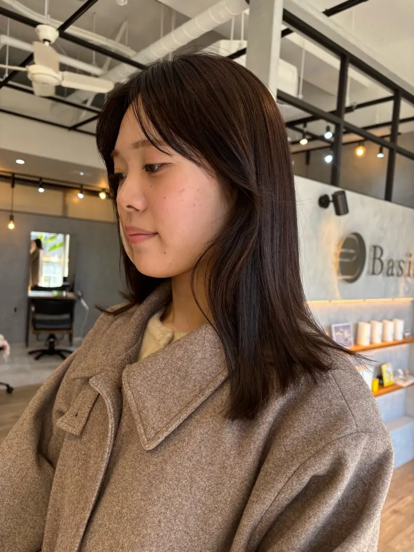 セミロング 顔周りカット レイヤーカット 迫 裕美のヘアスタイル