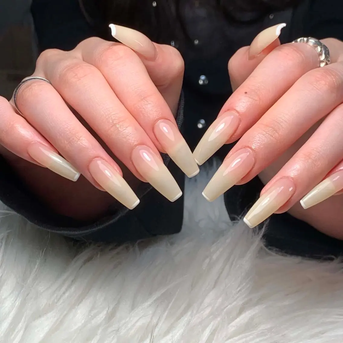 ネイル ハンドネイル T.Lee Nail Lilyのネイルデザイン