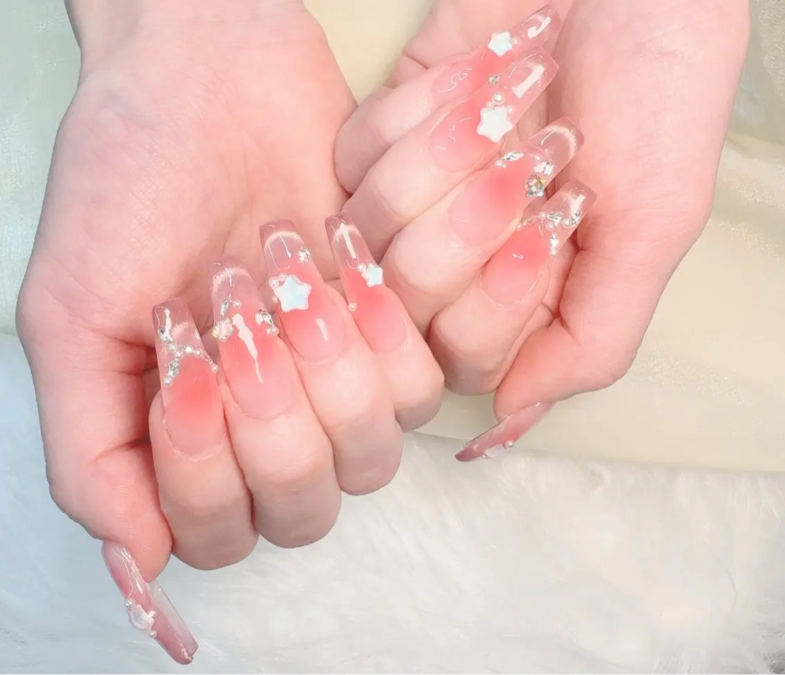ネイル Glow Nail スカルプ専門店のネイルデザイン