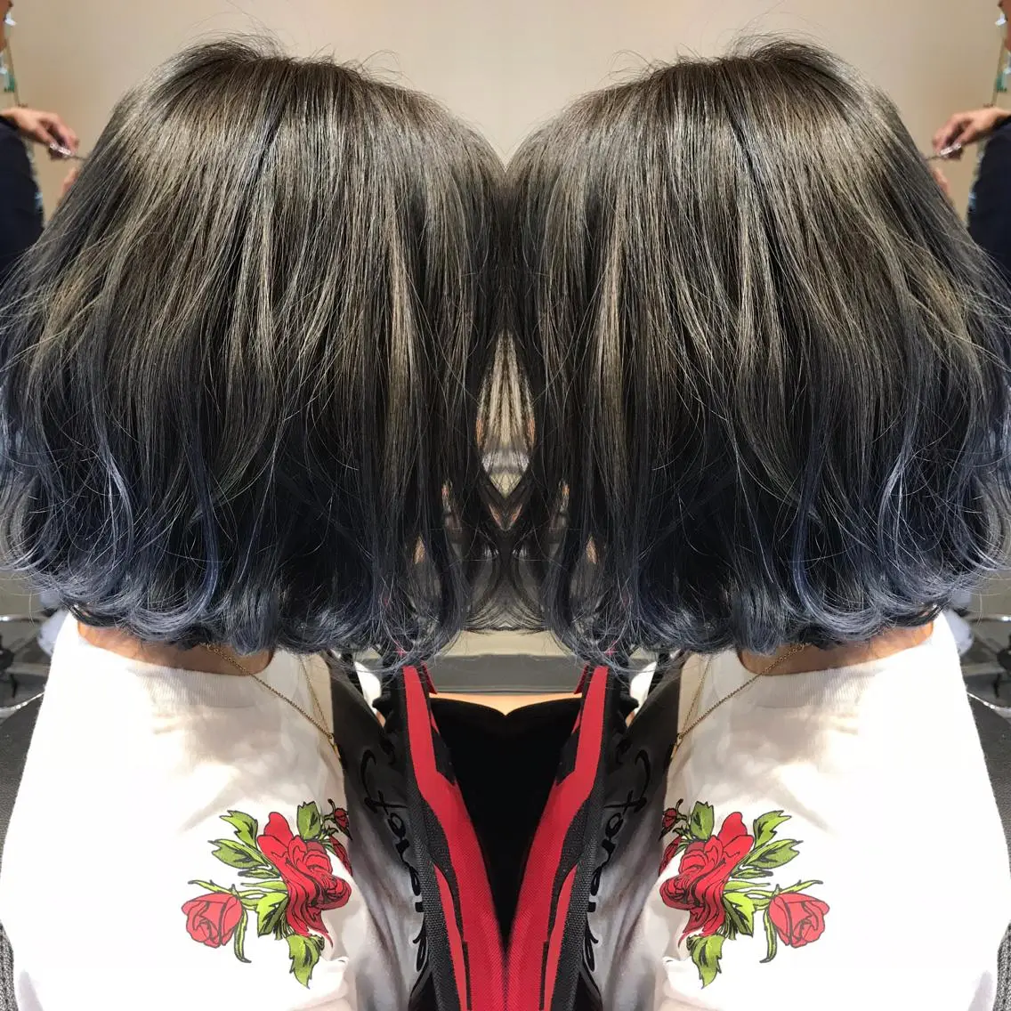 ショート カラー アクアカラー ベージュカラー ブリーチ ブルーカラー ヘアカラー 大久保 隆蔵のヘアスタイル