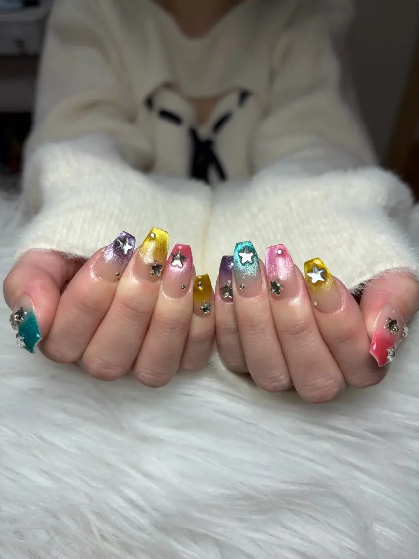 ネイル アートネイル 長さ出し ジェルネイル マグネットネイル ニュアンスネイル ハンドネイル Cloudy Chan Nailのネイルデザイン