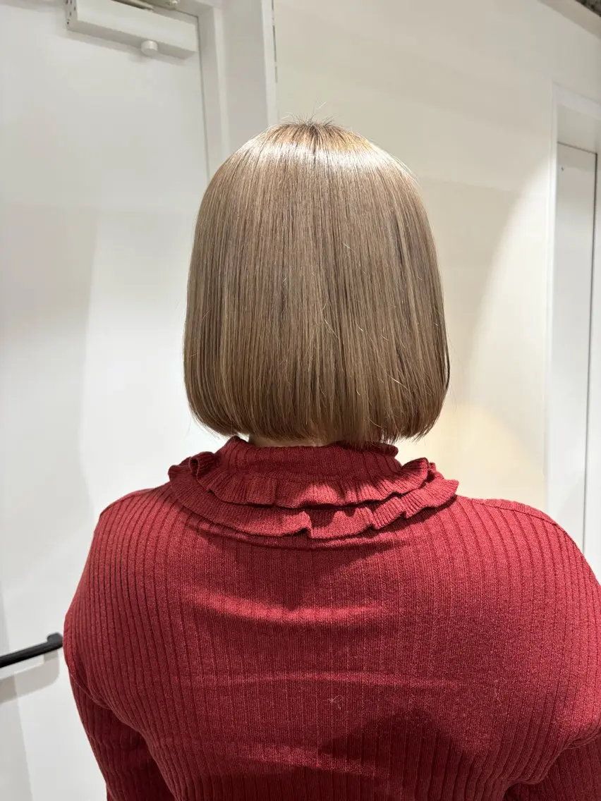 ショート カット ヘアカラー トリートメント 髪質改善×美髪矯正 艶髪カラー　阪口のヘアスタイル