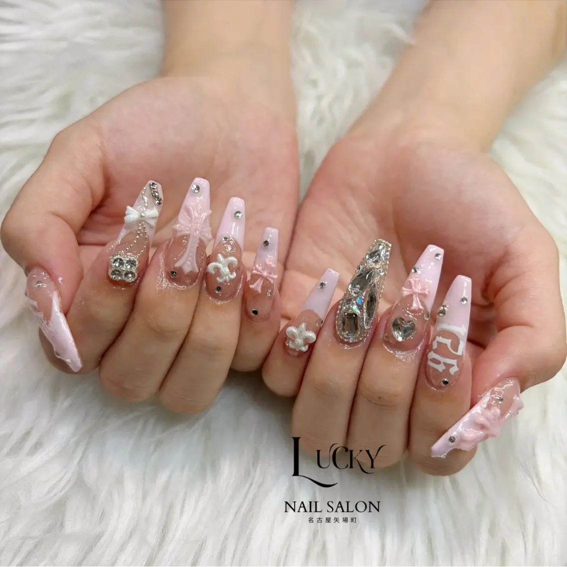 ネイル ハンドネイル Lucky Nail Salonのネイルデザイン