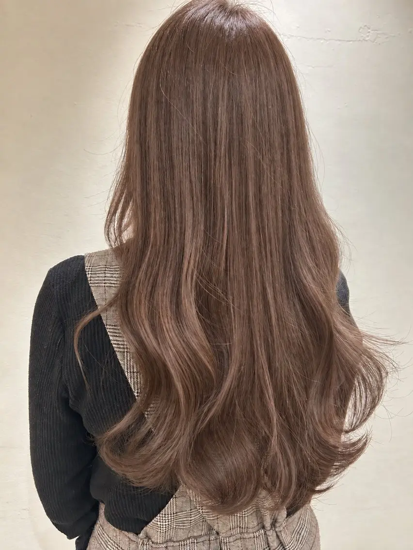 ロング トリートメント ヘアカラー 古山 瞳のヘアスタイル