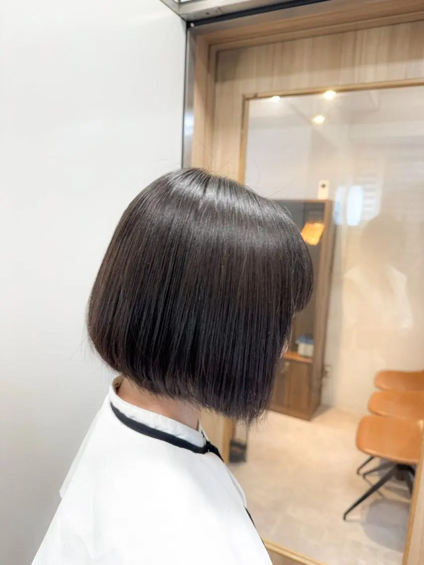 ショート カット ヘアカラー トリートメント lore umeのヘアスタイル