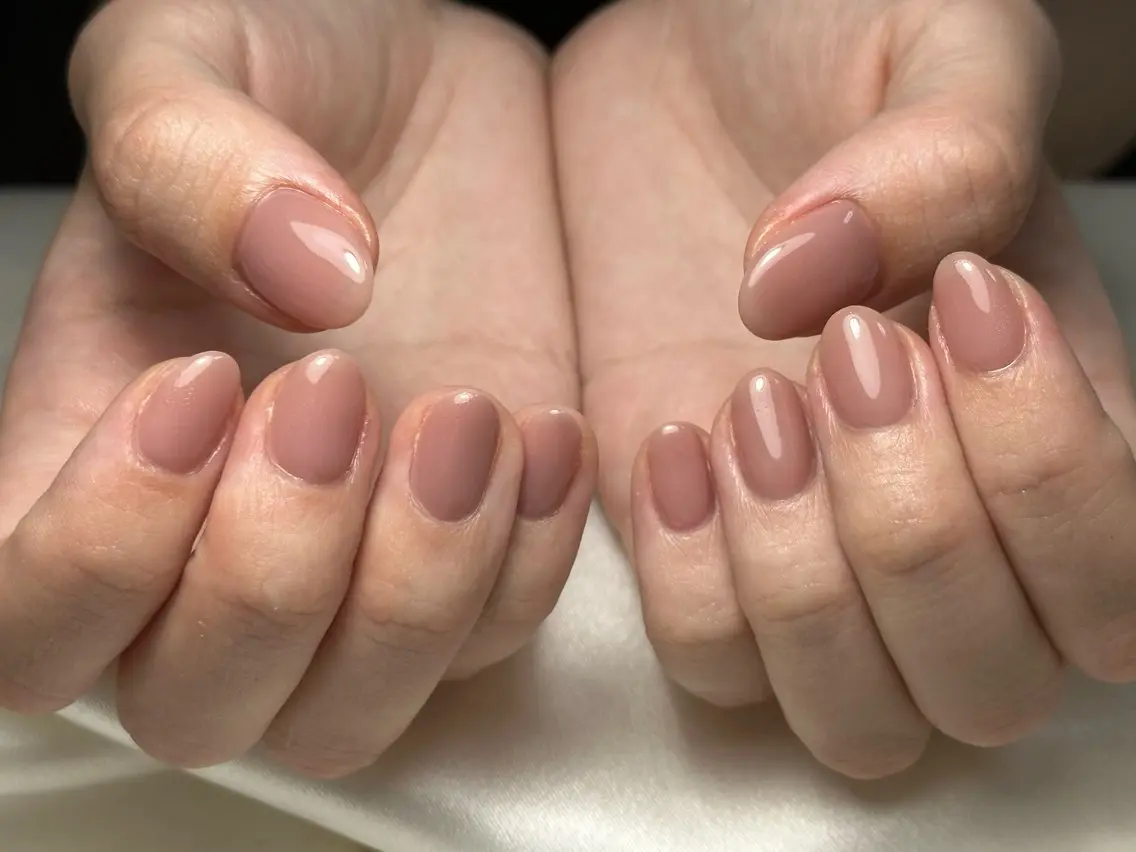 ネイル オーロラネイル フットネイル フレンチネイル ジェルネイル マグネットネイル ハンドネイル kiki nail たまプラーザのネイルデザイン