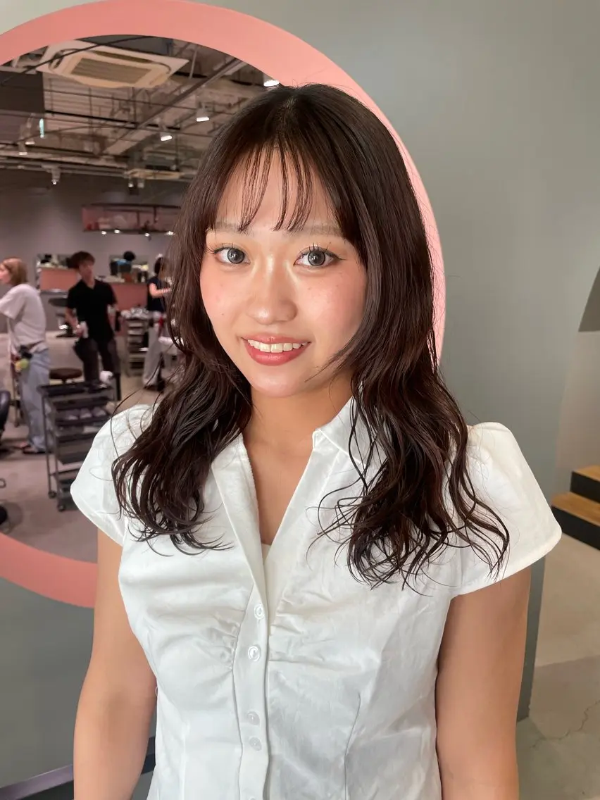 ミディアム カット ないとう ゆうかのヘアスタイル