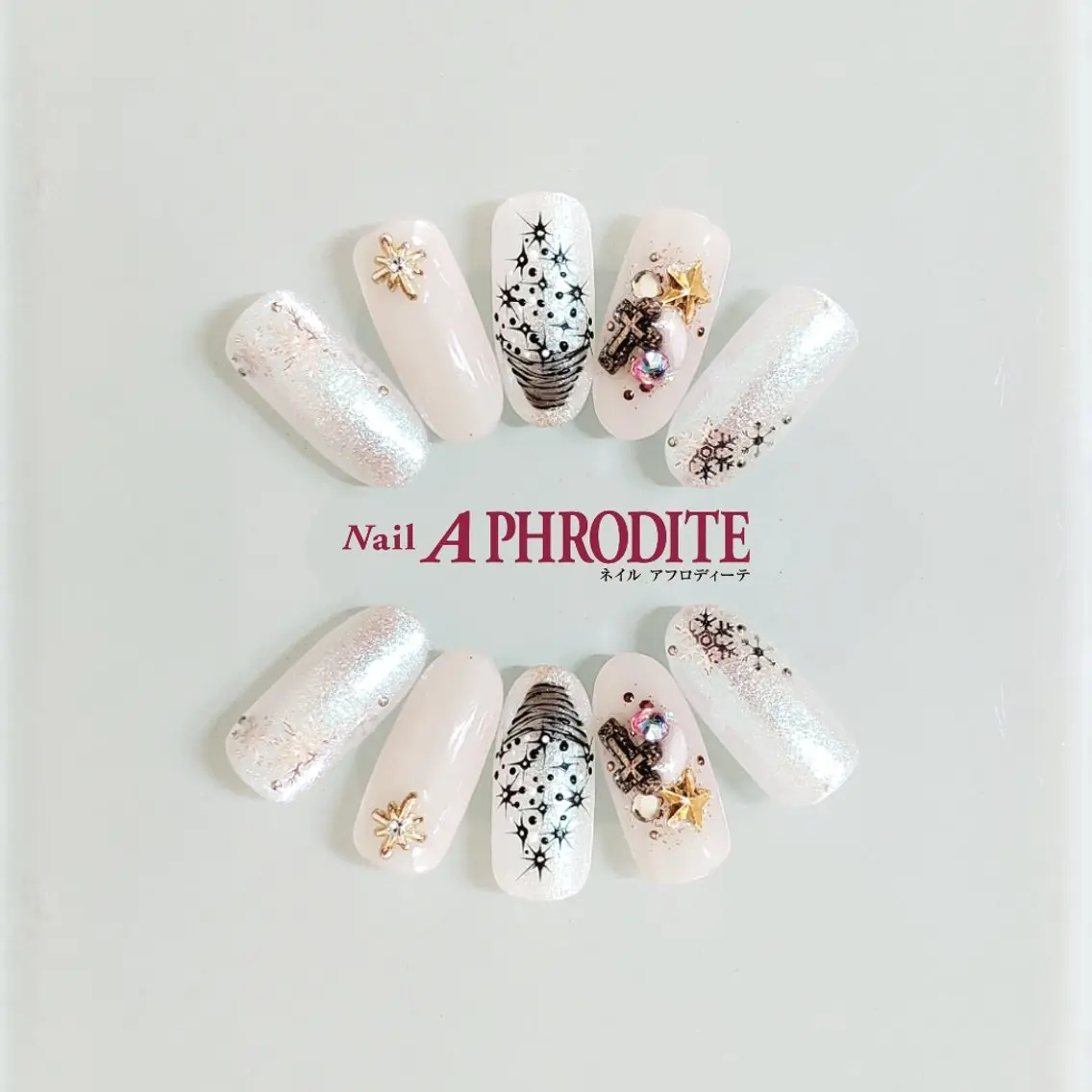 ネイル ジェルネイル ニュアンスネイル スカルプネイル ソフトジェル ネイルチップ ハンドネイル Nail Aphroditeのネイルデザイン