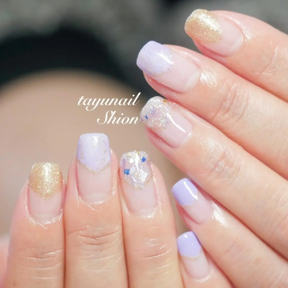 ネイル ブルー フレンチネイル ジェルネイル ラメ(グリッター) パラジェル ネイルサロン 【たゆnail】のネイルデザイン