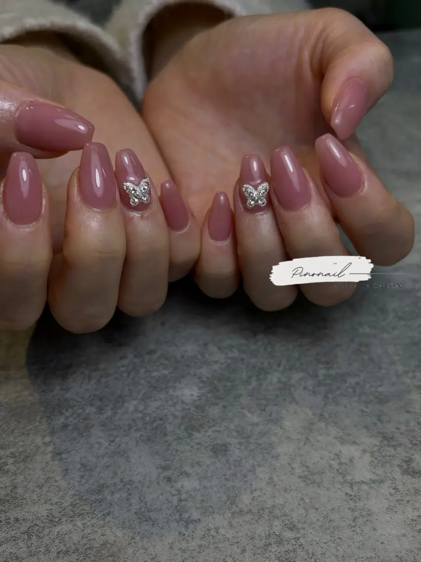 カラー Pino Nailのネイルデザイン
