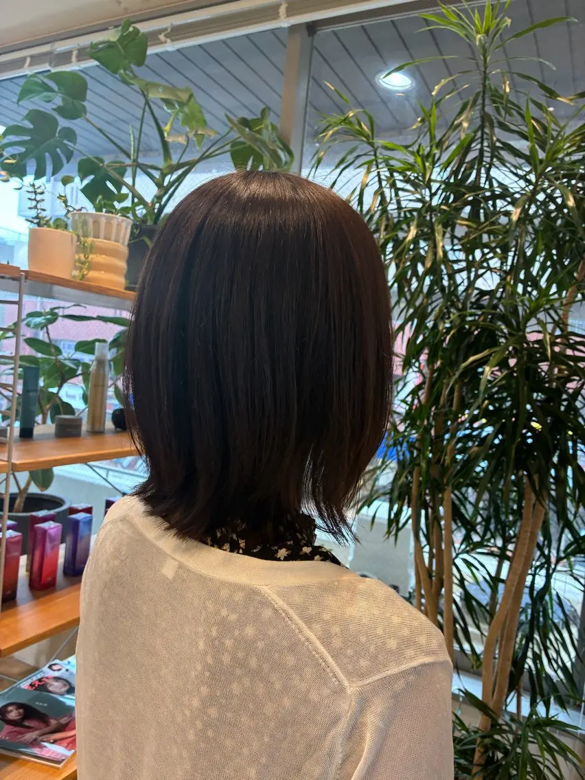 ショート ボブレイヤー ボブ くびれヘア レイヤーカット カット ウジイエ ミユウのヘアスタイル