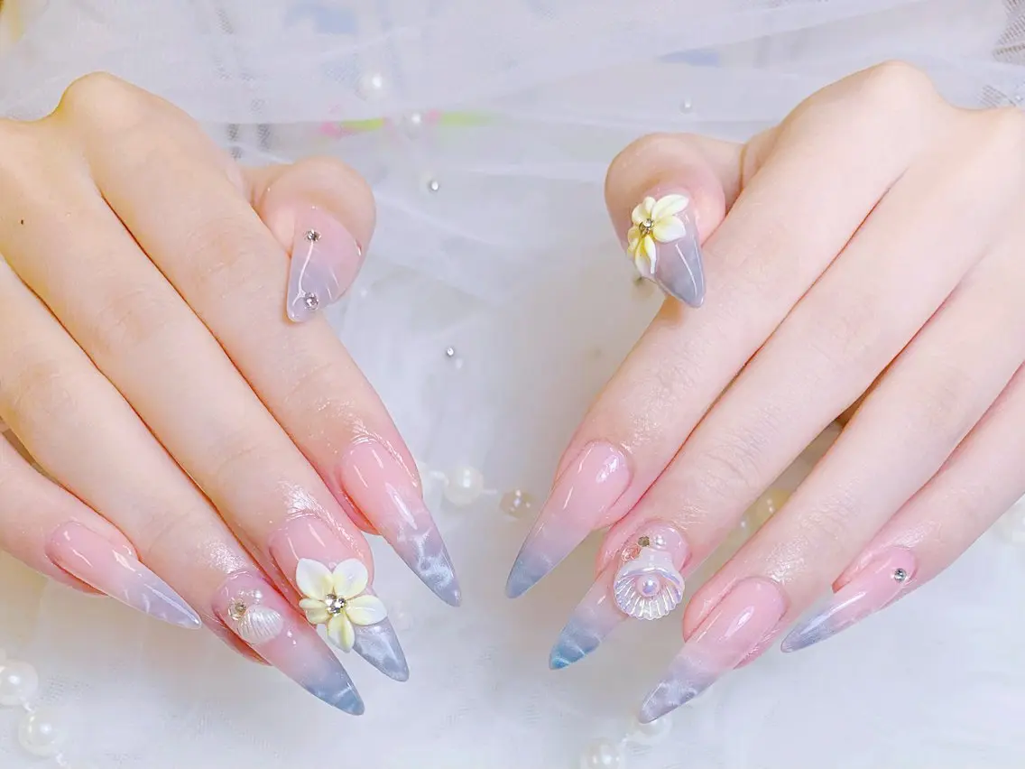 ネイル チークネイル 長さ出し フラッシュネイル フレンチネイル グラデーション ハンドネイル AN NAIL SALONのネイルデザイン