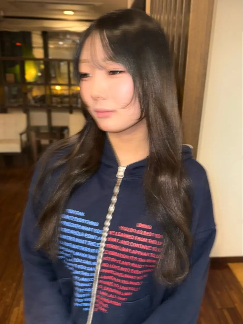 ロング カラー ベージュカラー グラデーションカラー カット ヘアカラー トリートメント 田室 和幸のヘアスタイル
