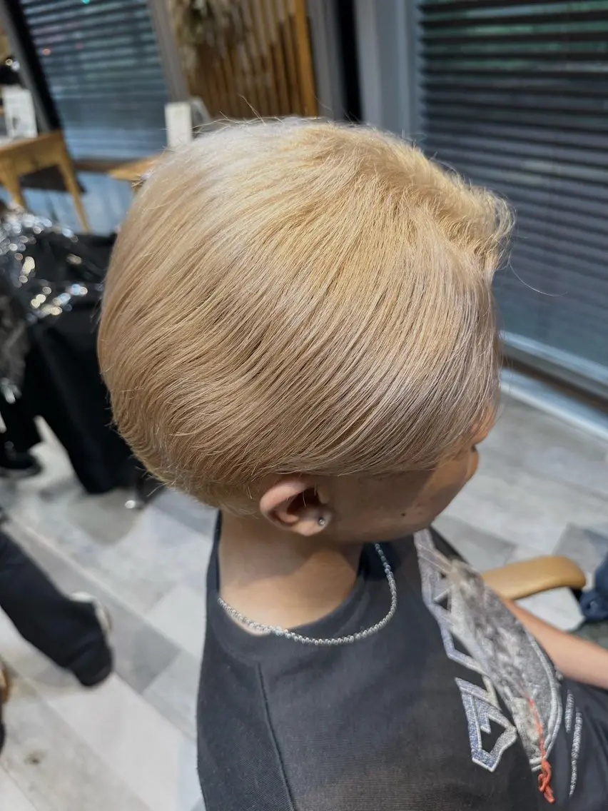ショート カラー メンズ 和田 直也のヘアスタイル
