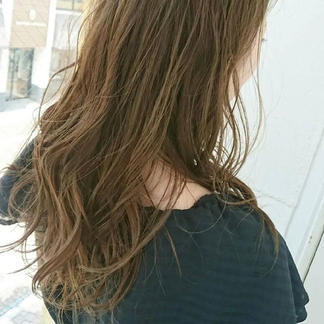 ロング カラー アッシュ 透明感カラー 山形 光輪子のヘアスタイル