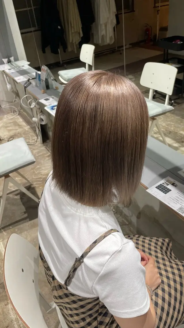 カラー ヘアカラー 安藤 まりのヘアスタイル