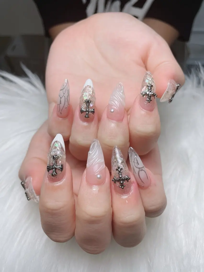 ネイル アートネイル オーロラネイル フラッシュネイル フレンチネイル ジェルネイル Sora nail 長さ出し専門店のネイルデザイン