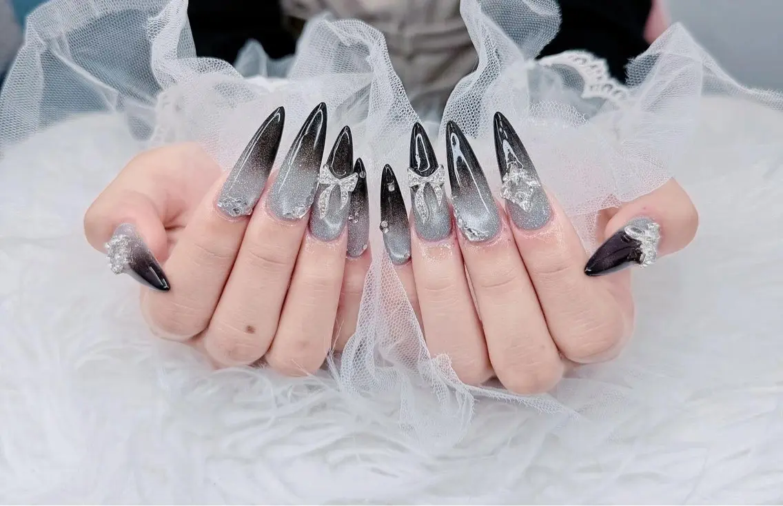 ネイル Melia Nail Nambaのネイルデザイン
