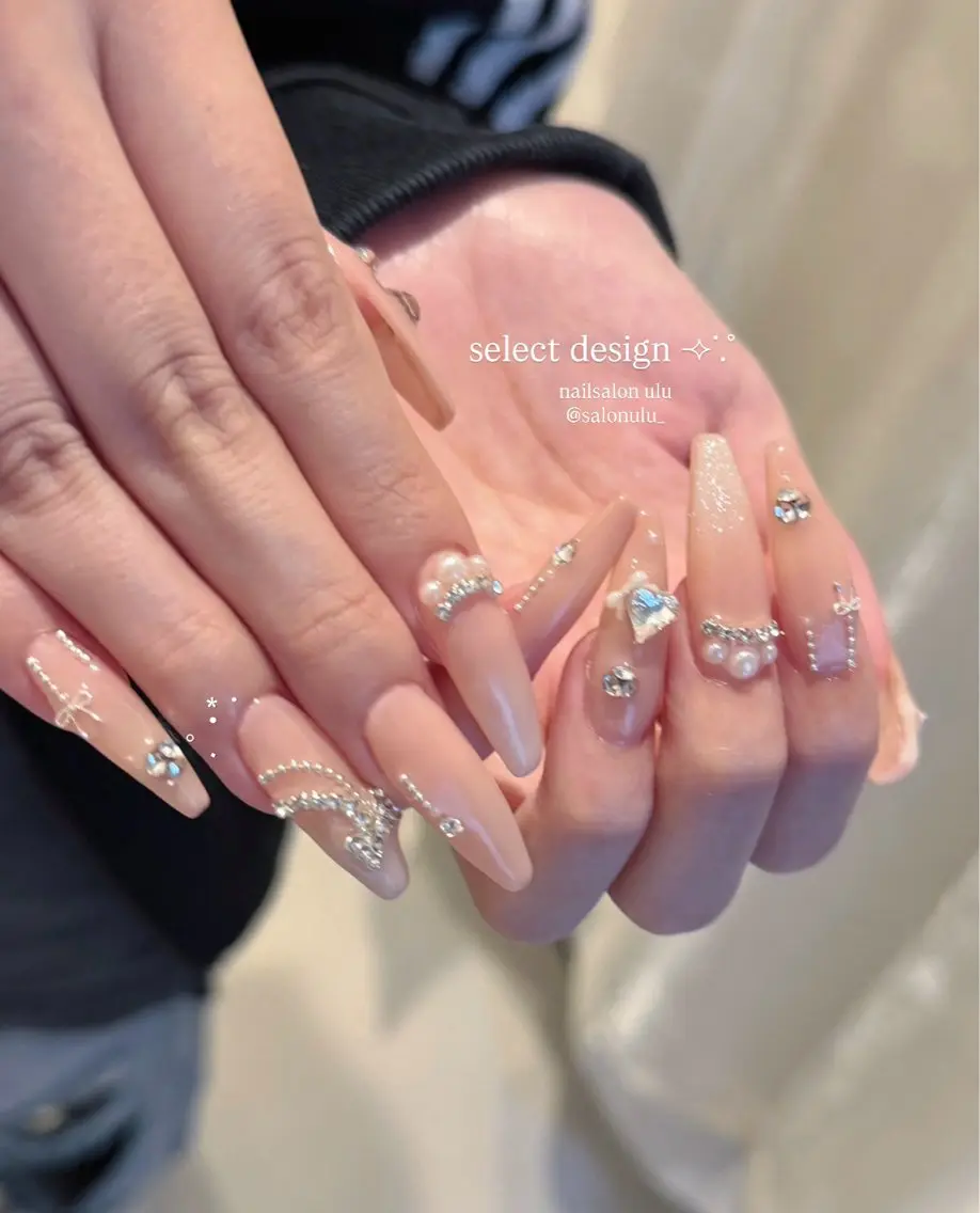 ネイル nailsalon uluのネイルデザイン