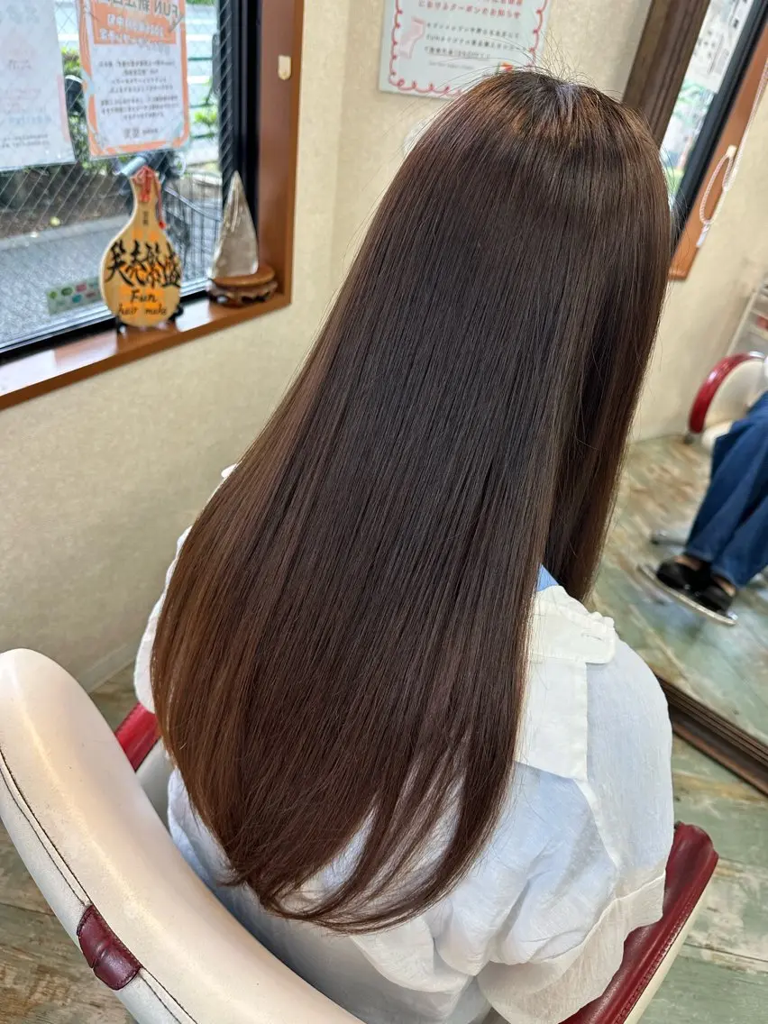 ロング トリートメント 三原 友美のヘアスタイル