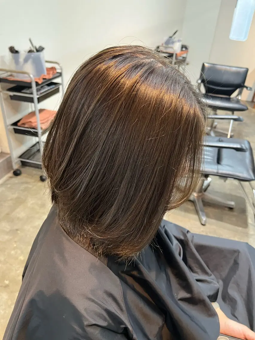 ミディアム カラー 高森 朱雀のヘアスタイル