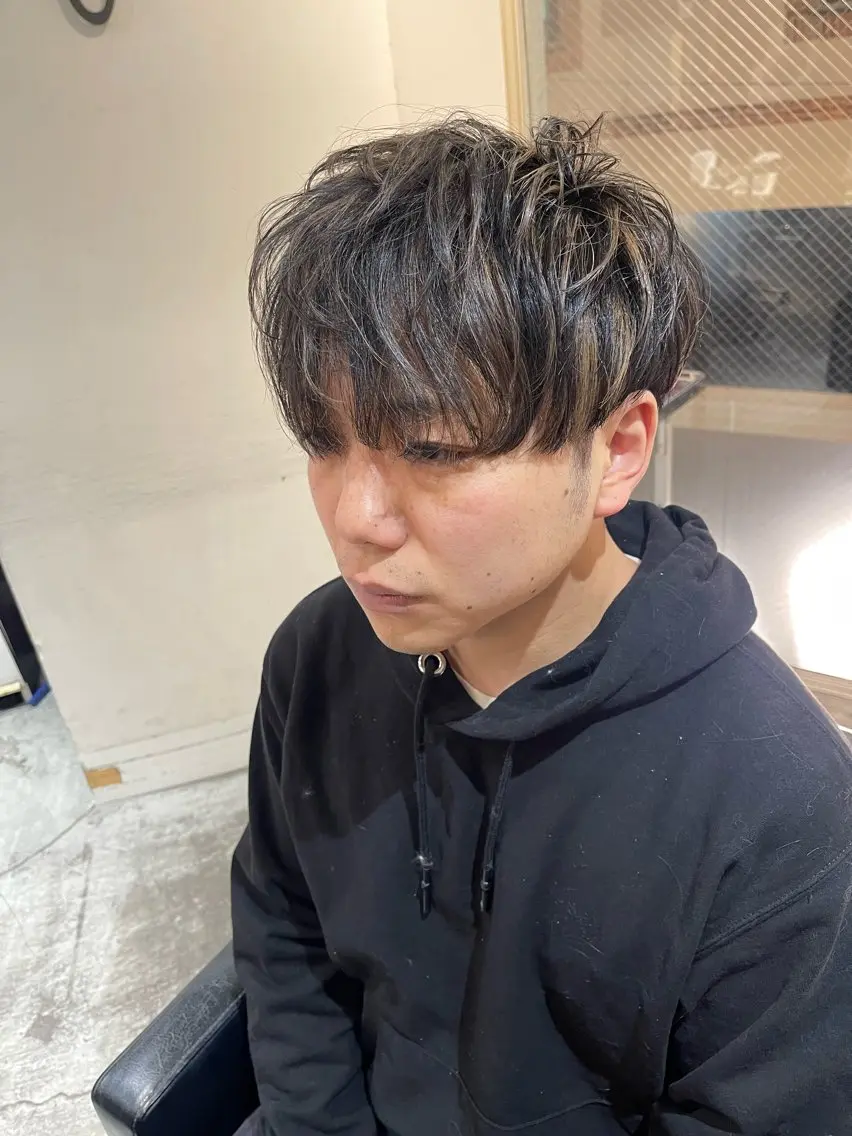 メンズ メンズハイライト カット ヘアカラー WELLY TO KYOメンズカットのヘアスタイル