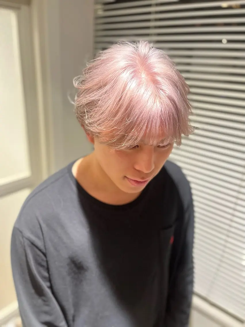 カラー メンズ メンズブリーチ ブリーチ 透明感カラー ダブルカラー 髪質改善 【ただの天才 🎨】のヘアスタイル