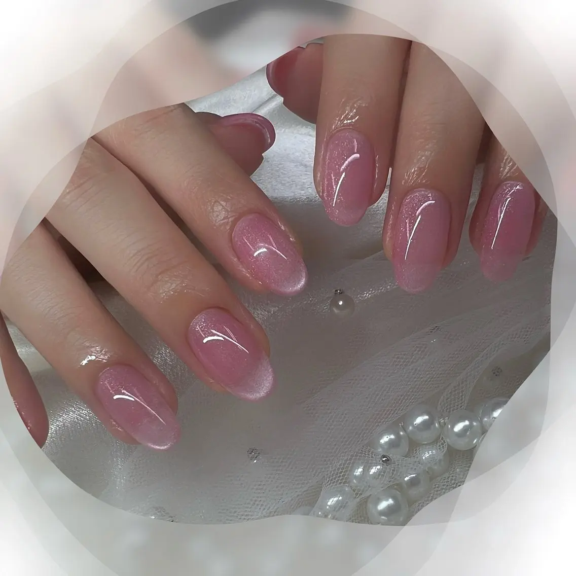 ネイル チークネイル フレンチネイル ガーリー ガラスフレンチ グラデーション Chill Nailsalonのネイルデザイン