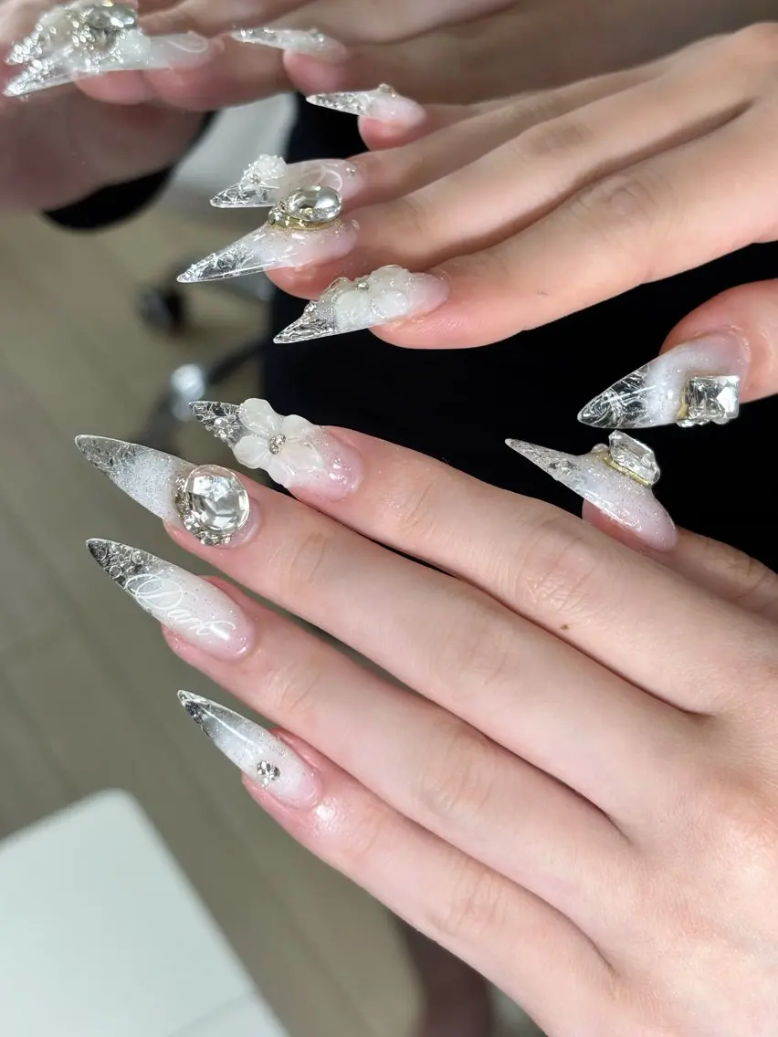 ネイル キラキラネイル 韓国ネイル マグネットネイル 夏ネイル ワンホンネイル ハンドネイル Sully Nail  Labのネイルデザイン