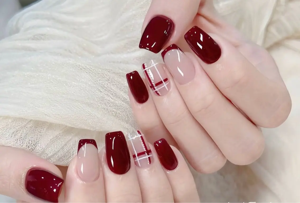 ネイル Ruby Nail 霞ヶ関店のネイルデザイン
