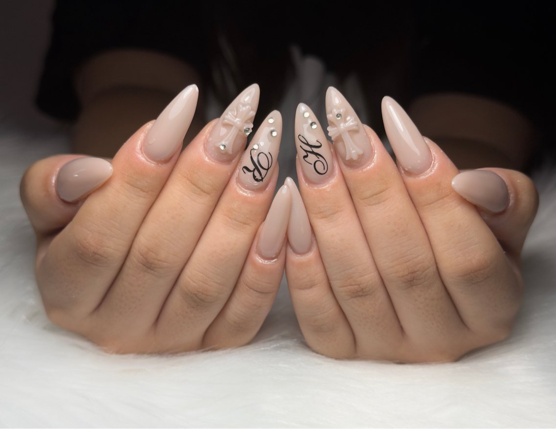 ネイル 長さ出し 韓国ネイル マグネットネイル ミラーネイル 持ち込み ハンドネイル Nail Salon An 渋谷店のネイルデザイン