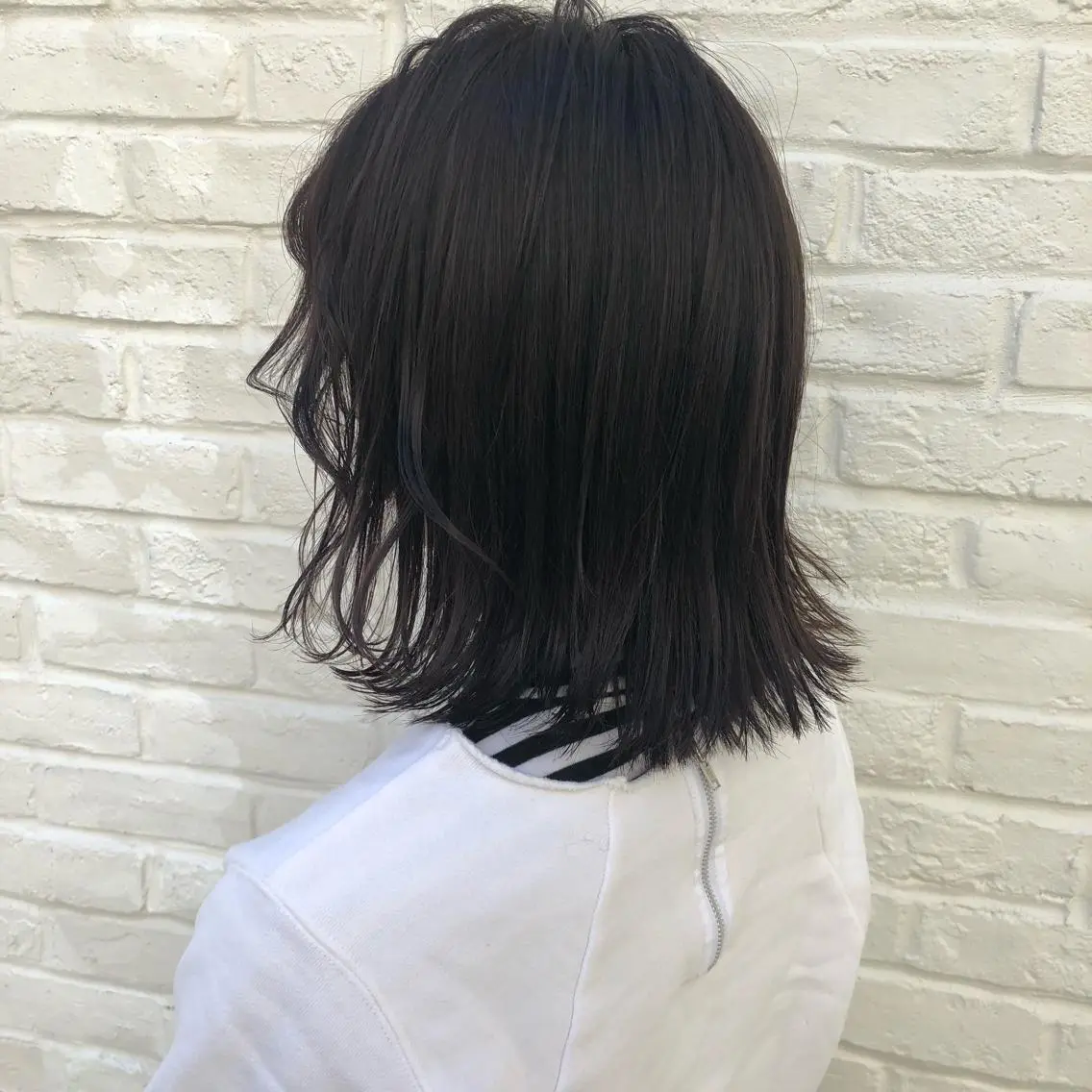 カラー ニシオカ タクヤのヘアスタイル