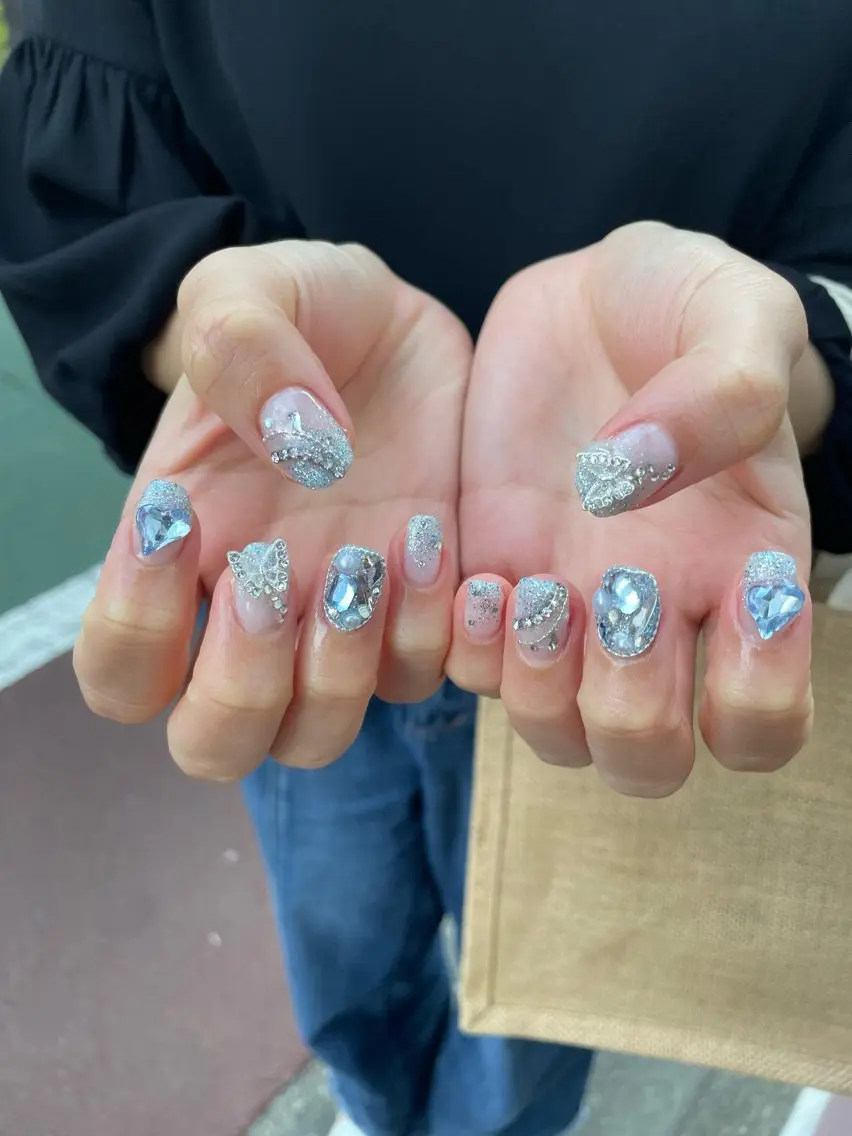ネイル ハンドネイル ハンドケア はばすみれ🎀ﾈｲﾙ 光ﾌｪｲｼｬﾙ ﾍｱのネイルデザイン