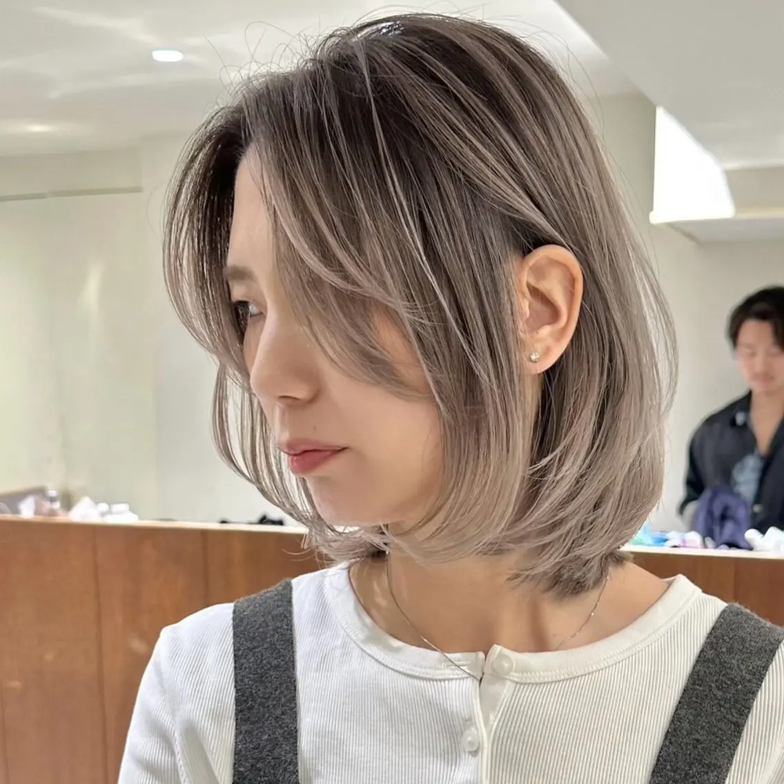 ミディアム カット ヘアカラー ショート特化✨ 津々美のヘアスタイル