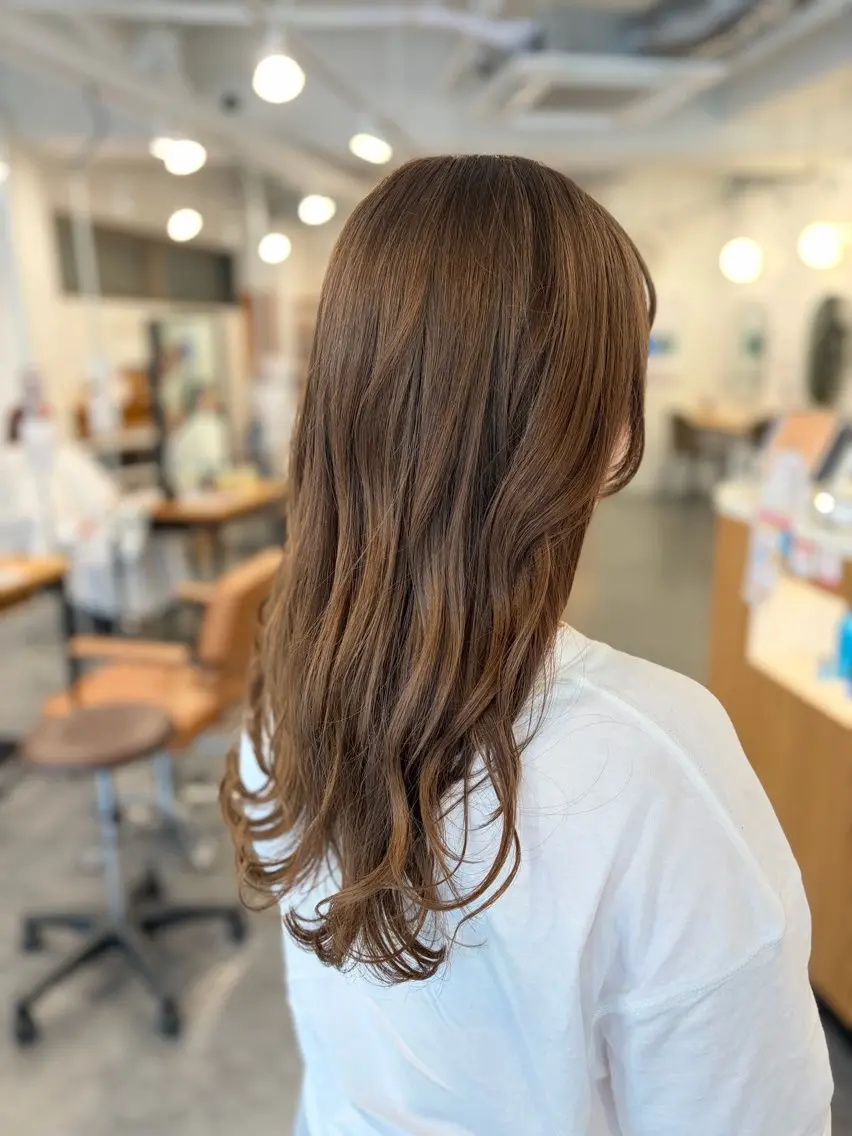セミロング カラー ベージュカラー カット ヘアカラー トリートメント SHIAN 橋本 Daikiのヘアスタイル