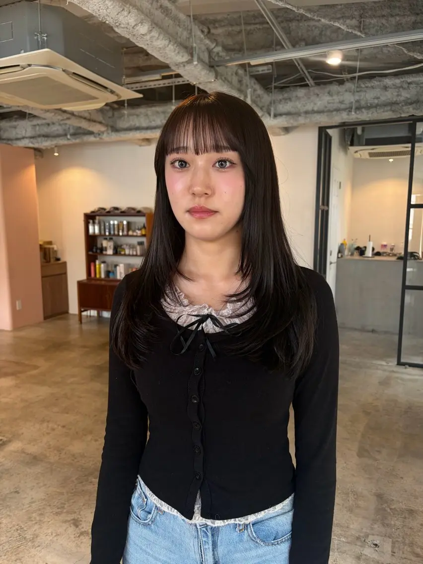 セミロング カット ヘアカラー 🧣misaki 🧣のヘアスタイル