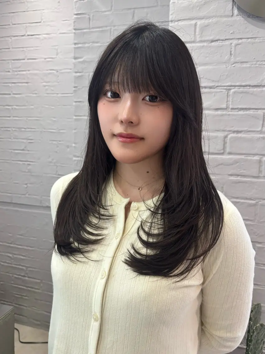 ロング カット ヘアカラー トリートメント 藤井 ユウキのヘアスタイル