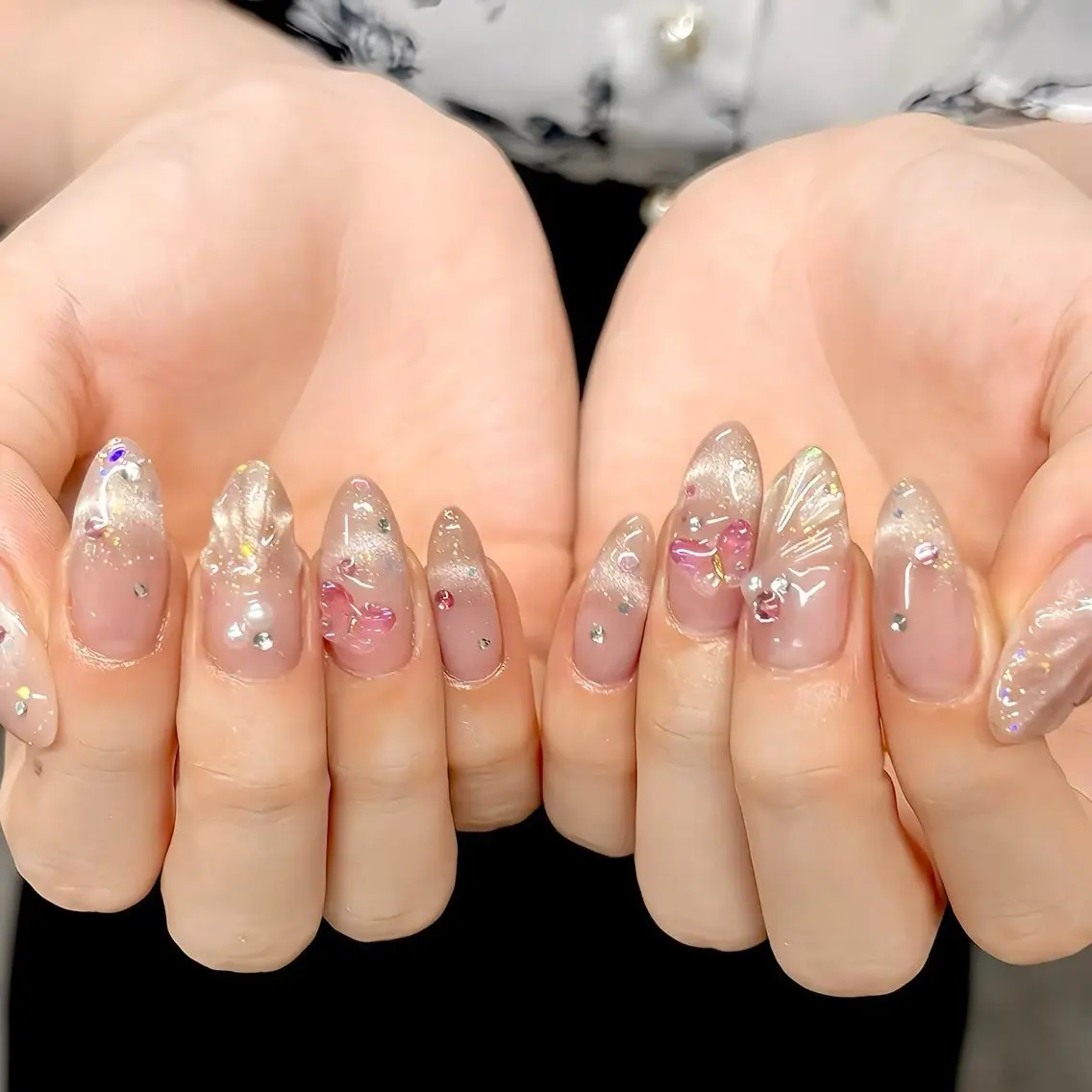 ネイル ジュエル.《ネイル》 モデル募集中のネイルデザイン