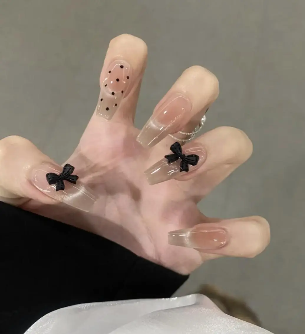 ネイル ハンドネイル 🎀 NaNa_nailのネイルデザイン
