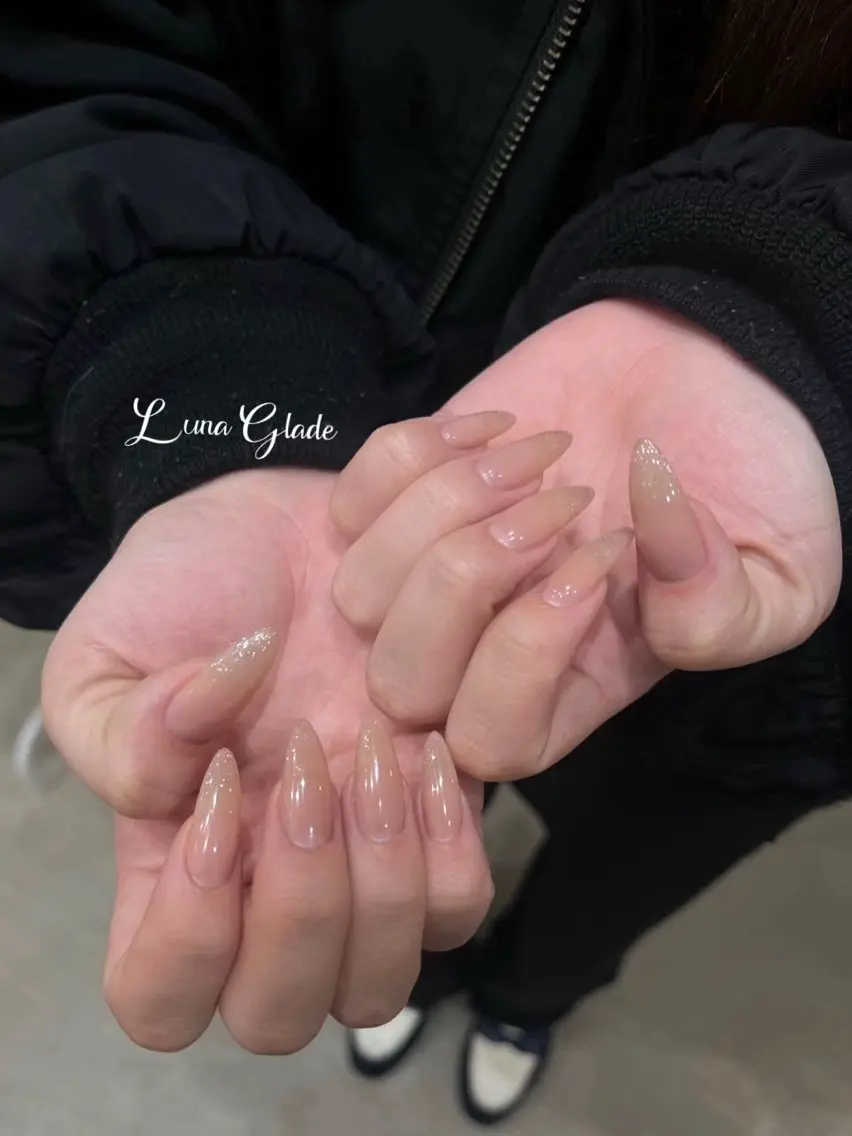 ネイル ハンドネイル Luna Gladeのネイルデザイン