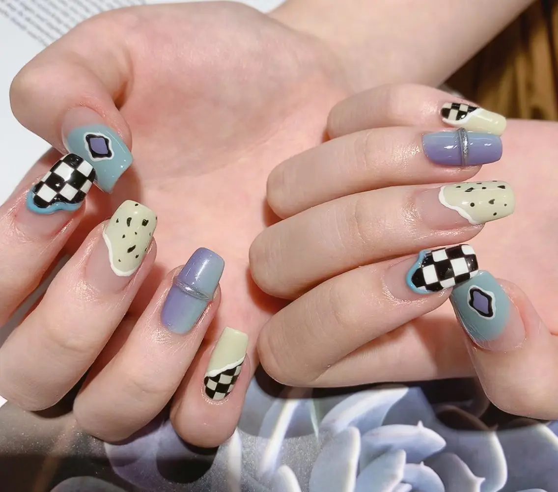 ネイル D-BEAUTY Nailsalonのネイルデザイン