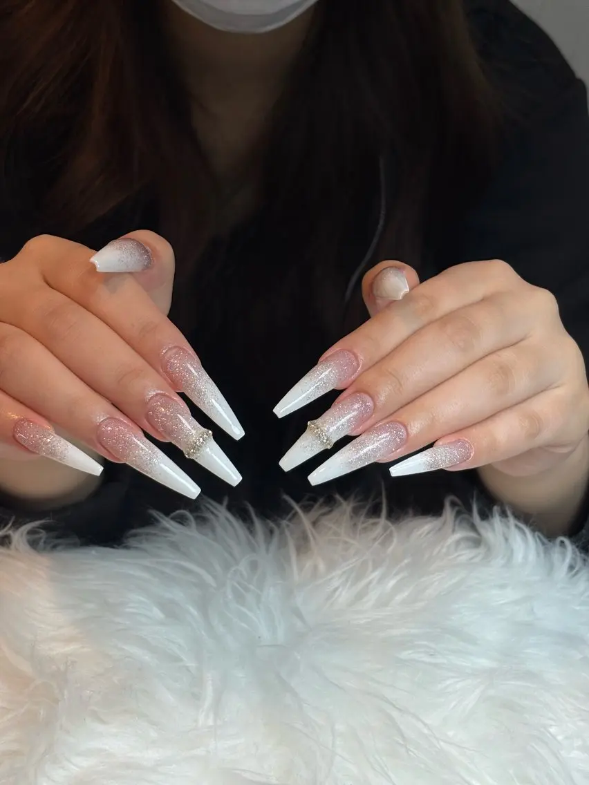ネイル キラキラネイル 韓国ネイル マグネットネイル 夏ネイル ワンホンネイル ハンドネイル Sully Nail Labのネイルデザイン