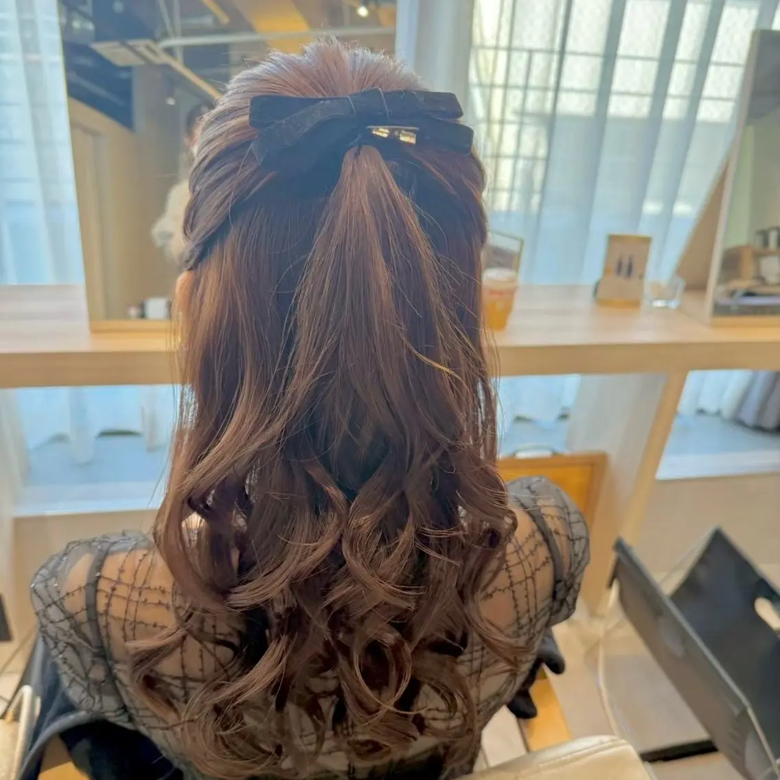 ロング ヘアアレンジ ハーフアップ 結婚式・ブライダル 褒められヘアメイク /‎ボブ女子🐶みおのヘアスタイル