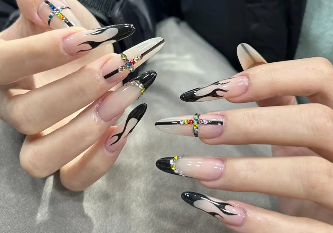 ネイル ハンドネイル 🎀 UU_nailのネイルデザイン