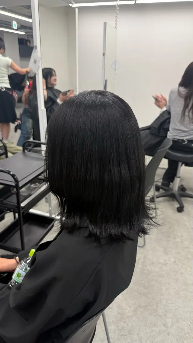 カラー chino /艶カラー🤍のヘアスタイル