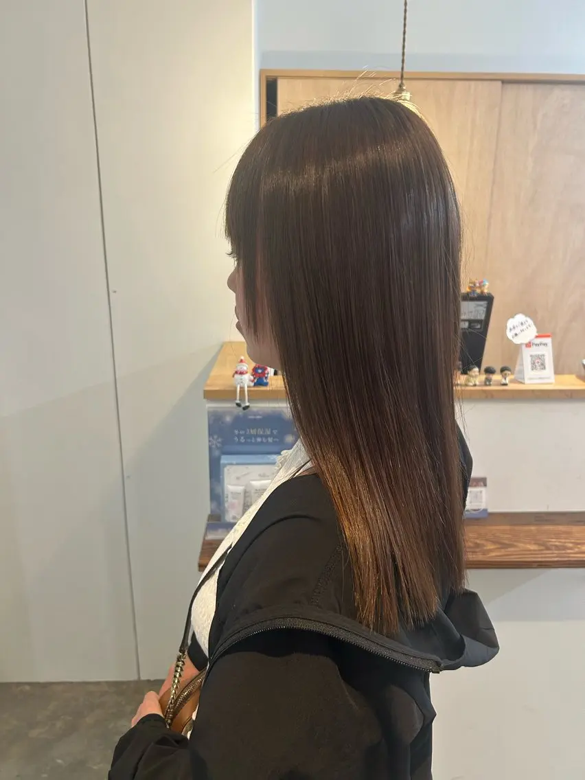 レディースカット✂️(ショートスタイル以外)+縮毛矯正の写真