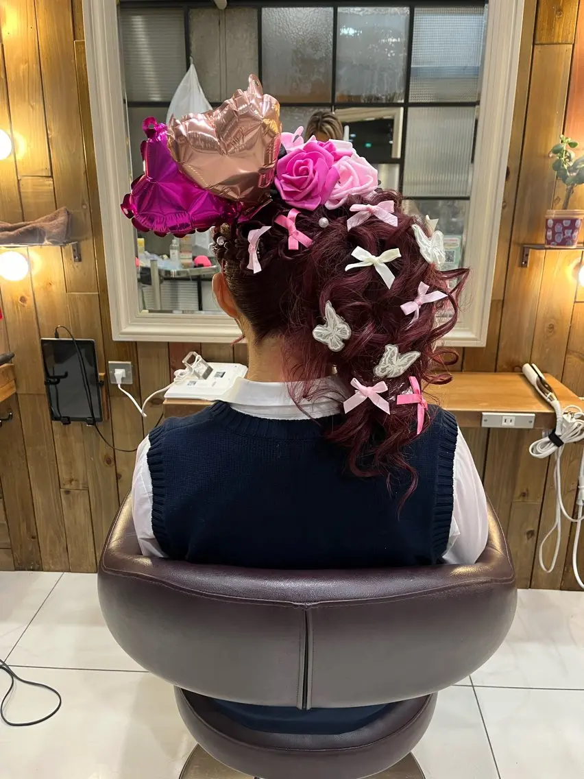 ロング カラー らいむ/レイヤー/ /イヤリングカラーのヘアスタイル
